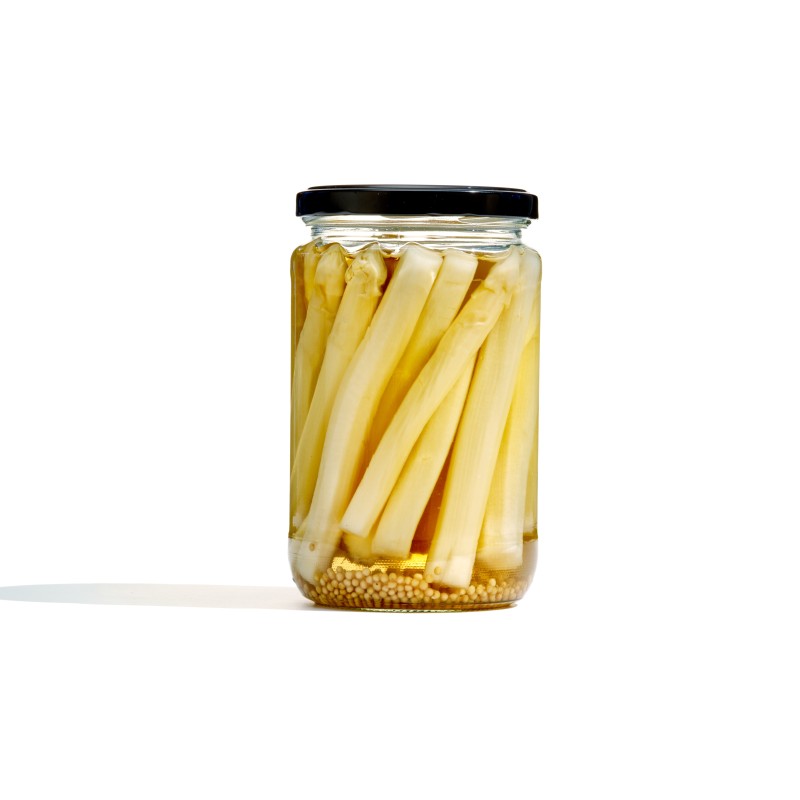 Weisser Spargel im Glas